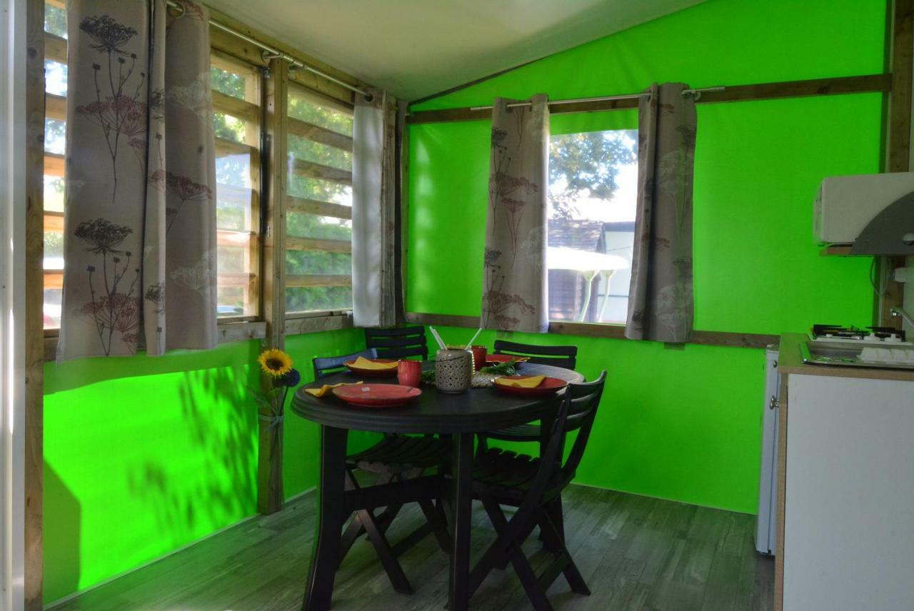 Camping La Touesse แซ็ง-ลูแนร์ ภายนอก รูปภาพ